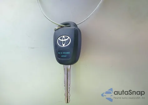 2017 Toyota Camry Se from USA, damaged, VIN 4T1BF1FK9HU323937